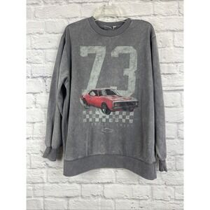 GM Men's Y2K Oversized Chevy Camaro Graphic Crewneck Sweatshirt Size Medium